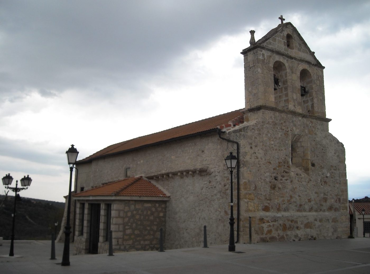 Venturada (Madrid): reparaciondetejados.madrid ofrece reparación, mantenimiento e impermeabilización de tejados y canalones en la localidad, en la Sierra Norte de Madrid.